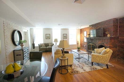 Click for Michelle Apartments, North End slideshow
