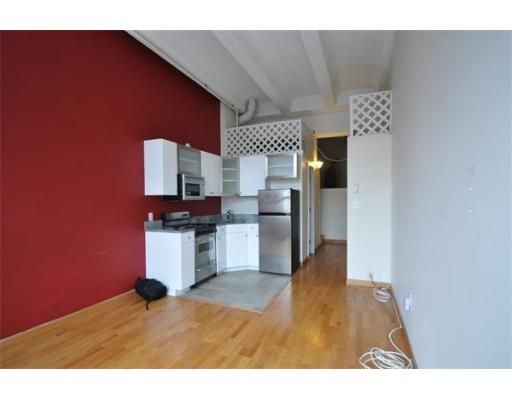 12 Stoneholm  Boston, $1,850