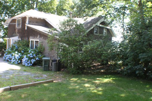 Narragansett, RI - Ocean Front Rental, 4 Bedrooms, Furnished, Narragansett, RI - Ocean Front Rental, 4 Bedrooms, Furnished Photo #1
