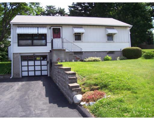 Photo: Hunnewell Rd, Worcester, MA