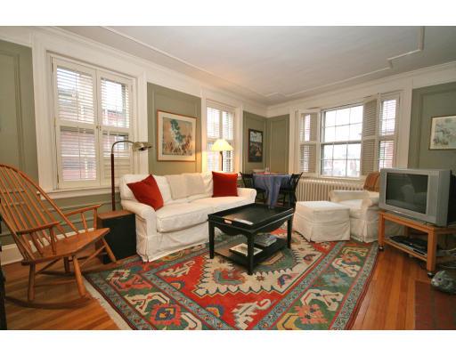 Photo of Mount Vernon St, Boston, MA