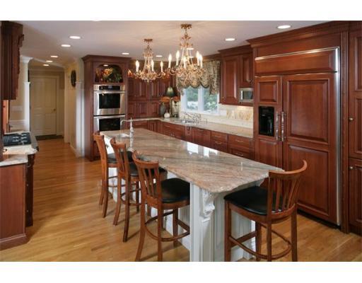 Clubhouse Drive #75, Hingham, MA  Hingham, $2,295,000