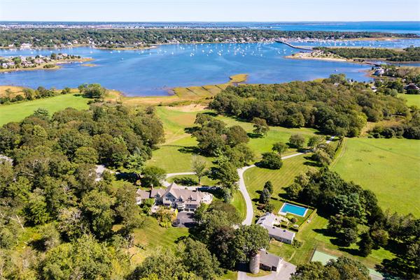 Photo: Gulf Road, Dartmouth, MA