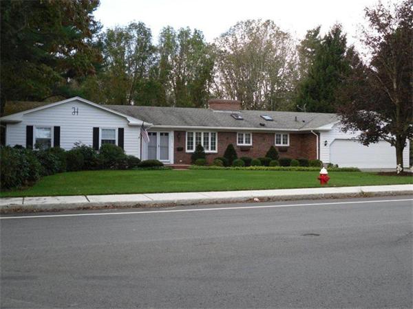 Photo: Acushnet Avenue, New Bedford, MA