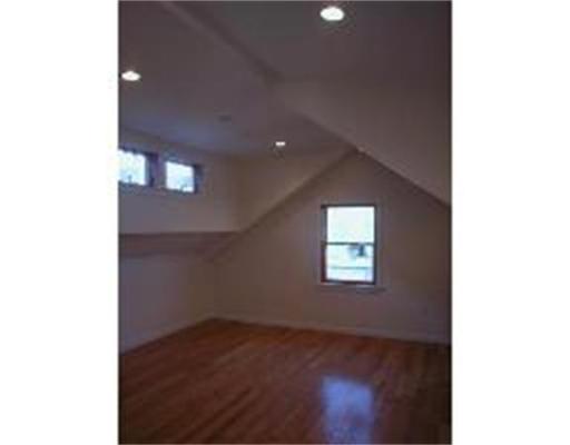 Photo: Elm St, Cambridge, MA
