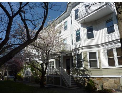 Photo: Stanton Road, Brookline, MA