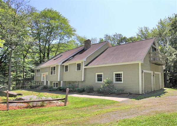 Photo: County Rd, Huntington, MA