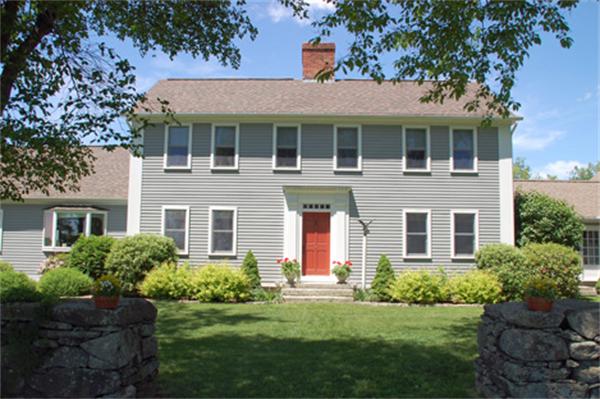 Photo: North Road, Hardwick, MA