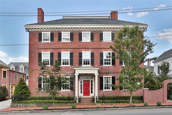 Photo: Federal St, Newburyport, MA