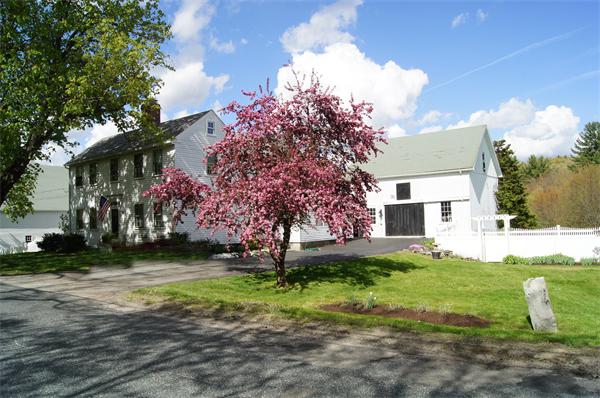 Photo: Chapin St, Uxbridge, MA