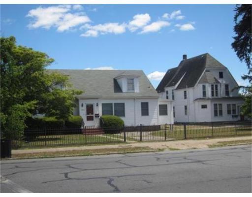 Photo: Acushnet Avenue, New Bedford, MA