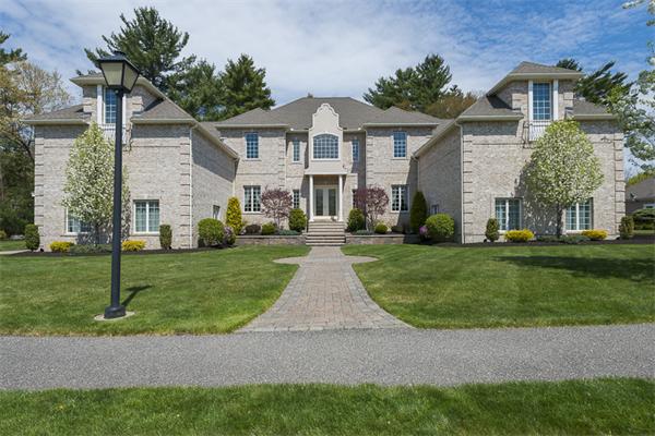 Photo: Ashley Court, Lynnfield, MA