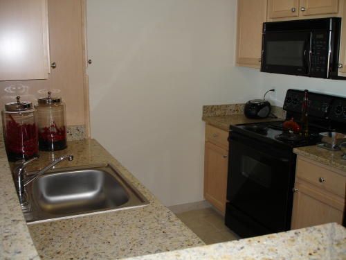 Boston Seaport Apartments Photo #6