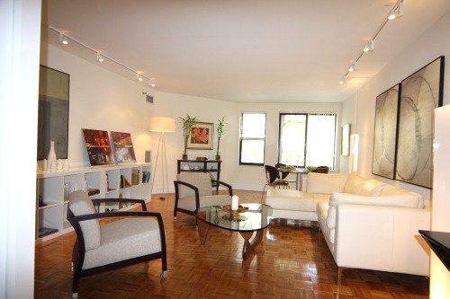 Newbury Street Luxury Apartments Photo #5