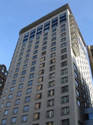 Colonnade Apartments Photo #1
