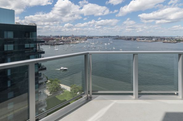 50 Liberty Penthouse For Sale In Boston Seaport Photo #16