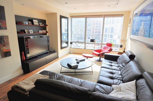 Stunning Furnished Ritz Carlton Rental Photo #3
