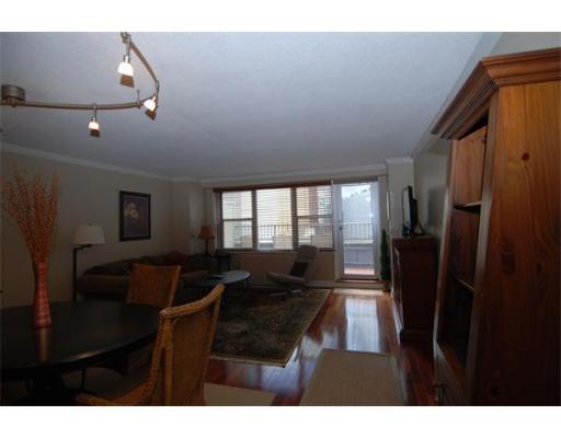 151 Tremont #6D Floor 6