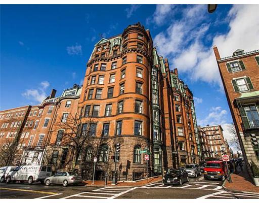 34.5 Beacon Street #1N Floor 1